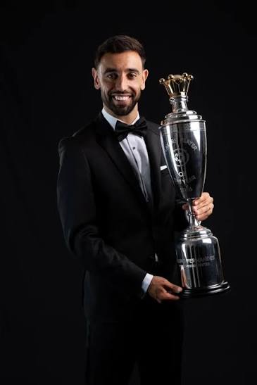 Bruno Fernandes Named PFA Player of the Year After Record-Breaking Season